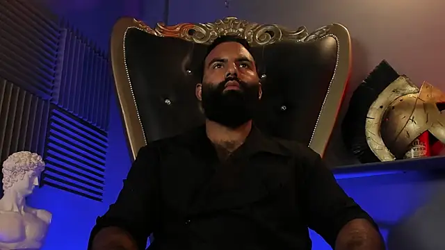 Snapshot of BeardAndrew chatting on October 22, 9:07 pm BeardAndrew online show from October 22, 9:07 pm