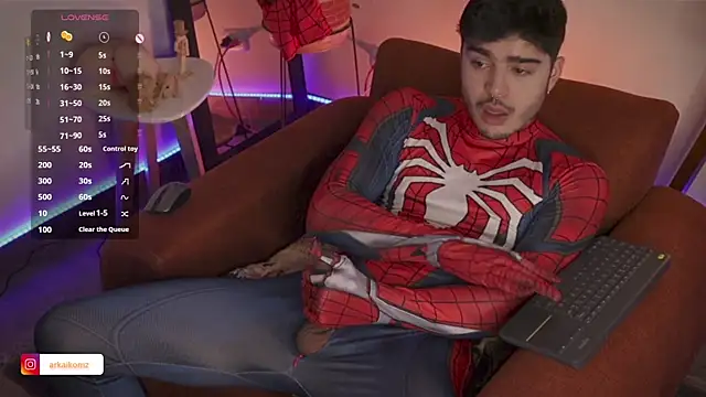 Arkaikomz online show from February 22, 11:21 pm