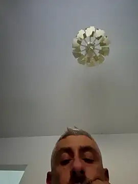 Snapshot of cuci45 chatting on October 24, 9:27 pm cuci45 online show from October 24, 9:27 pm