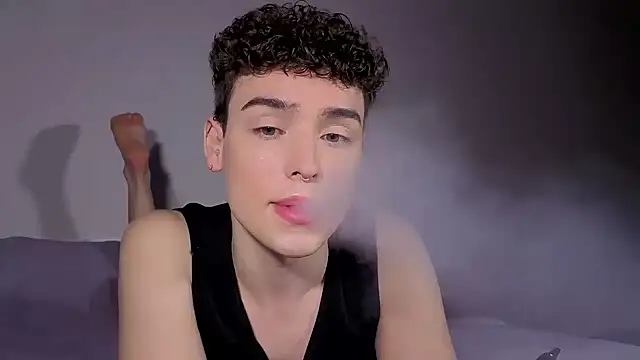 RobbyCharming online show from September 19, 3:40 am