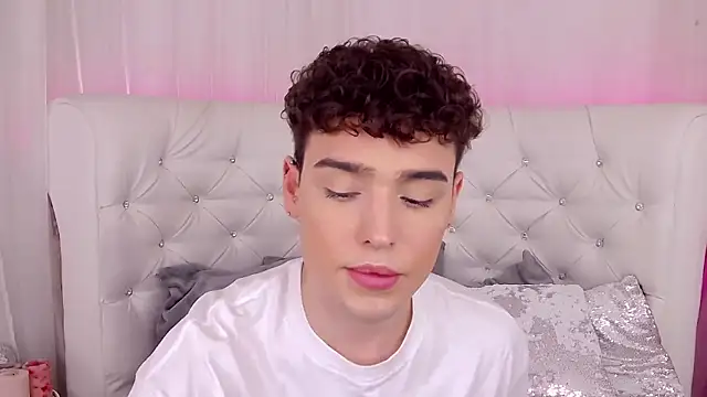 RobbyCharming online show from September 20, 3:50 am