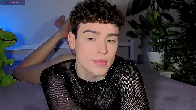 RobbyCharming online show from October 1, 9:46 am