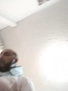 KenllyH online show from December 16, 10:06 pm