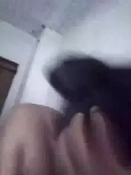 Snapshot of SLhigmama chatting on October 18, 7:24 am SLhigmama online show from October 18, 7:24 am