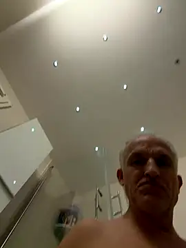 KielerMen online show from December 17, 2:46 pm