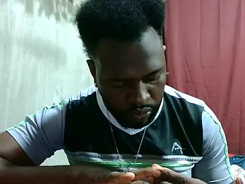 2ocmaxi online show from November 7, 12:25 am