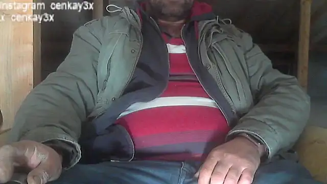 masculine bear daddy online show from January 13, 5:33 pm