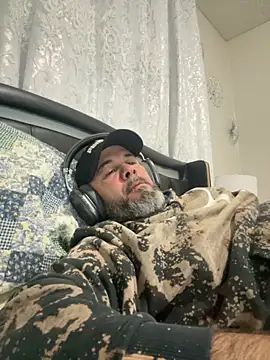 Cristian-Brayan online show from November 6, 11:24 am