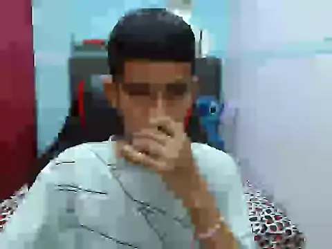 Angelstripboy online show from February 5, 1:01 am