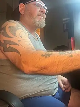 mrscum4u online show from January 8, 5:18 pm