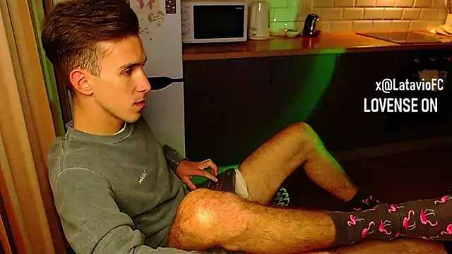 Midnighter  online show from September 29, 3:27 am