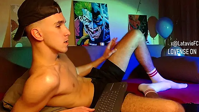 Midnighter  online show from December 26, 12:38 pm