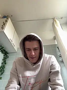 Toyjungee online show from October 18, 9:03 am