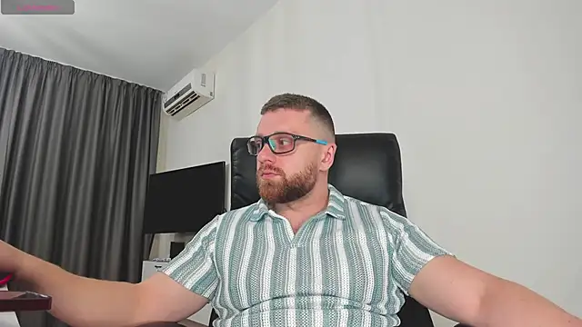 Findom guy online show from January 13, 4:22 pm