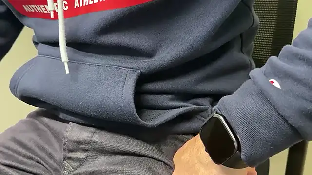 rickyi2023 online show from March 3, 3:52 pm