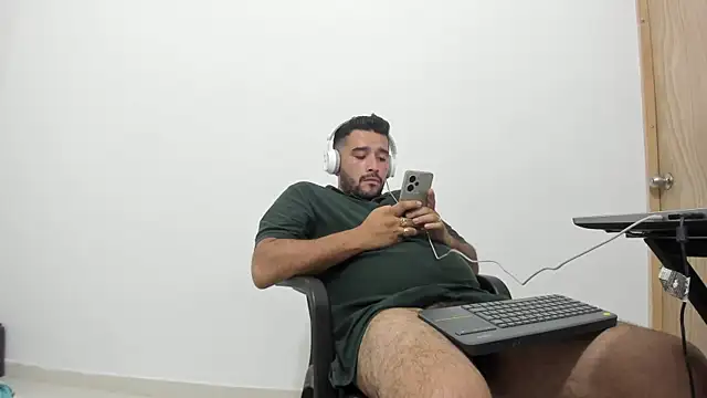 isearchcompany online show from December 18, 1:01 am