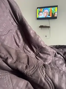 raguram143 online show from November 5, 8:05 am