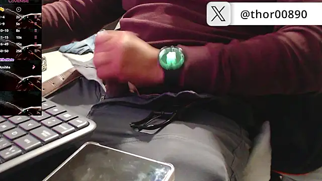 thor000089 online show from March 20, 4:38 am