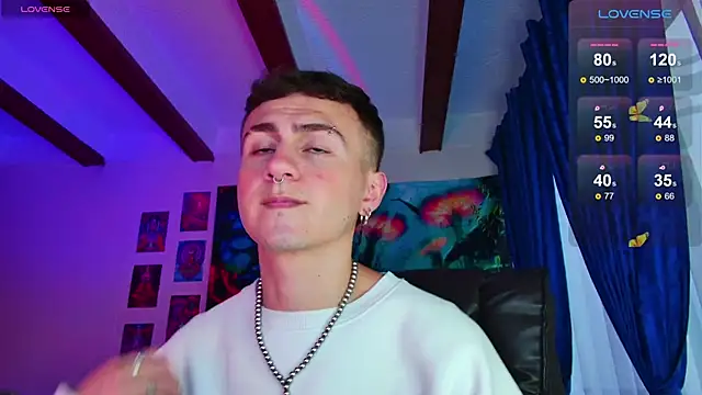 Snapshot of dimitri-bilak chatting on March 1, 10:42 pm dimitri-bilak online show from March 1, 10:42 pm