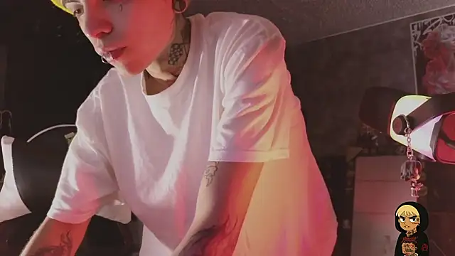 AcidMilo online show from February 12, 8:26 pm