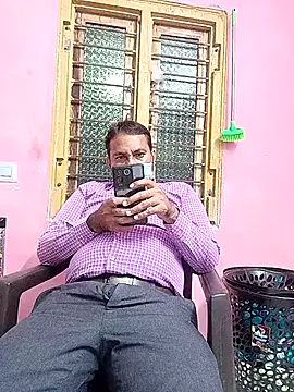 adicma123 online show from October 29, 2:53 pm