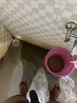 Snapshot of Honeydick7 chatting on January 9, 4:08 am Honeydick7 online show from January 9, 4:08 am