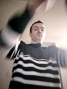 Erimyka online show from March 9, 7:30 pm