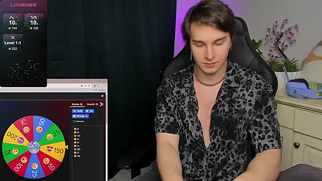 Vincent Strong online show from November 9, 8:40 am