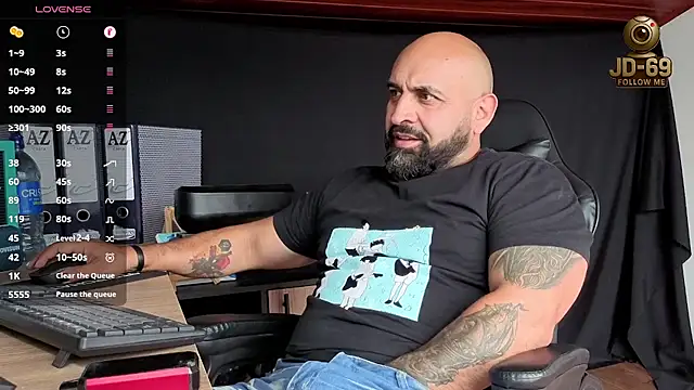 JD-69 online show from November 6, 7:28 pm