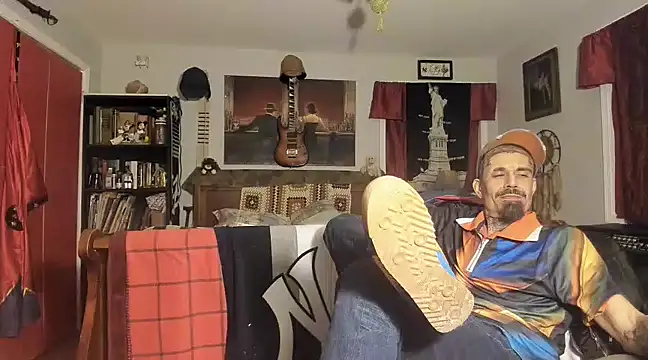 RoosterWabbit online show from February 25, 6:47 am