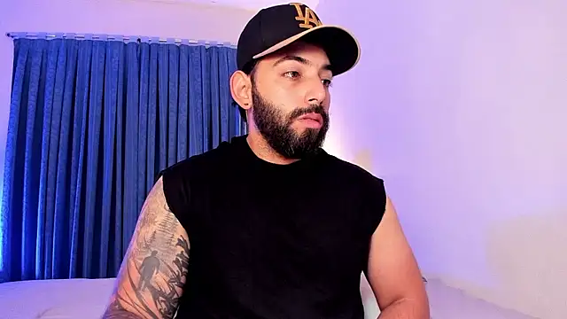 leo thewolf  online show from January 13, 10:03 pm