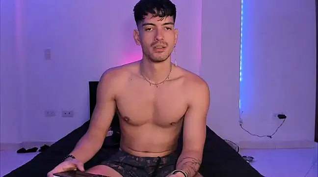 magnusifrit online show from December 2, 10:10 pm