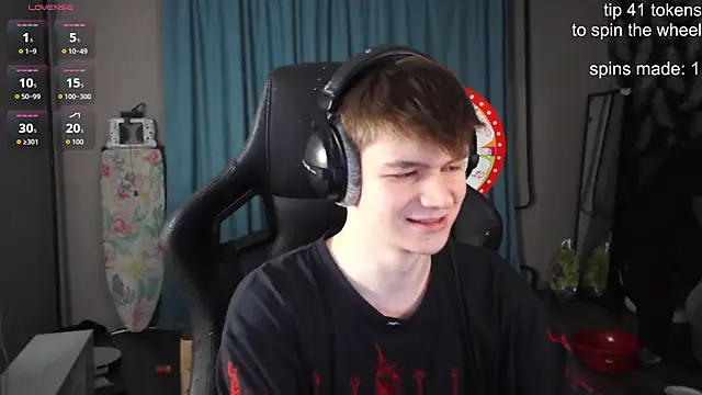 dantebigboi300 online show from October 20, 2:32 pm