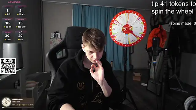 dantebigboi300 online show from October 12, 1:38 pm