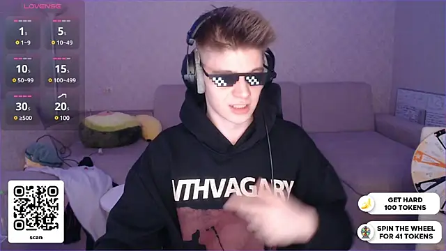 dantebigboi300 online show from December 29, 6:16 pm