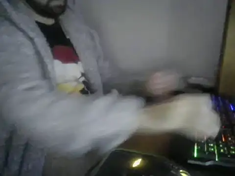 joaodias 97 online show from December 29, 11:29 pm