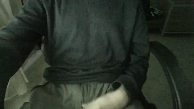 Snapshot of FranciCazzone chatting on October 30, 7:15 pm FranciCazzone online show from October 30, 7:15 pm