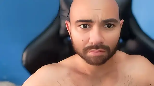 ElmaCannon online show from February 19, 9:25 pm