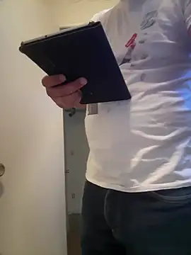 PeterGrandee online show from January 6, 9:11 pm