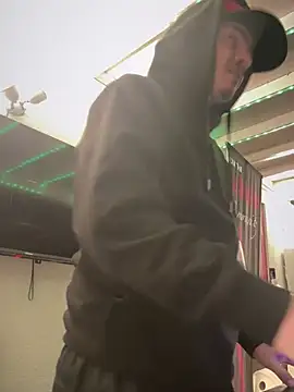 PeterGrandee online show from January 12, 2:03 am