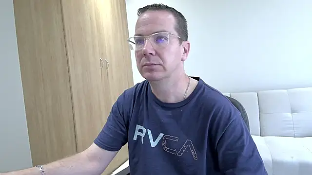 BrettJ81 online show from February 2, 2:34 pm